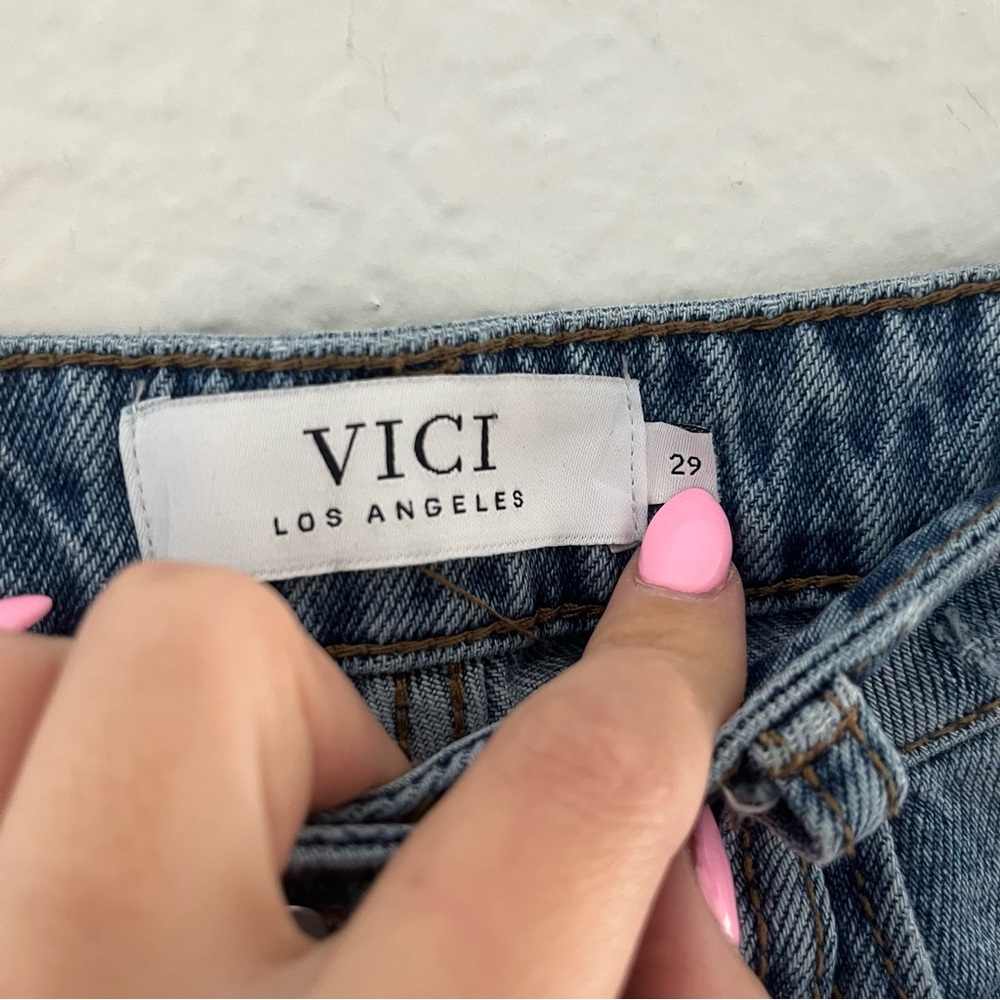 VICI Los Angeles Wide Leg Raw Hem Jeans Size 29 - Picture 7 of 12
